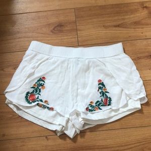 Flowy shorts